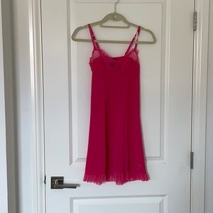 Pretty little things nightie size medium